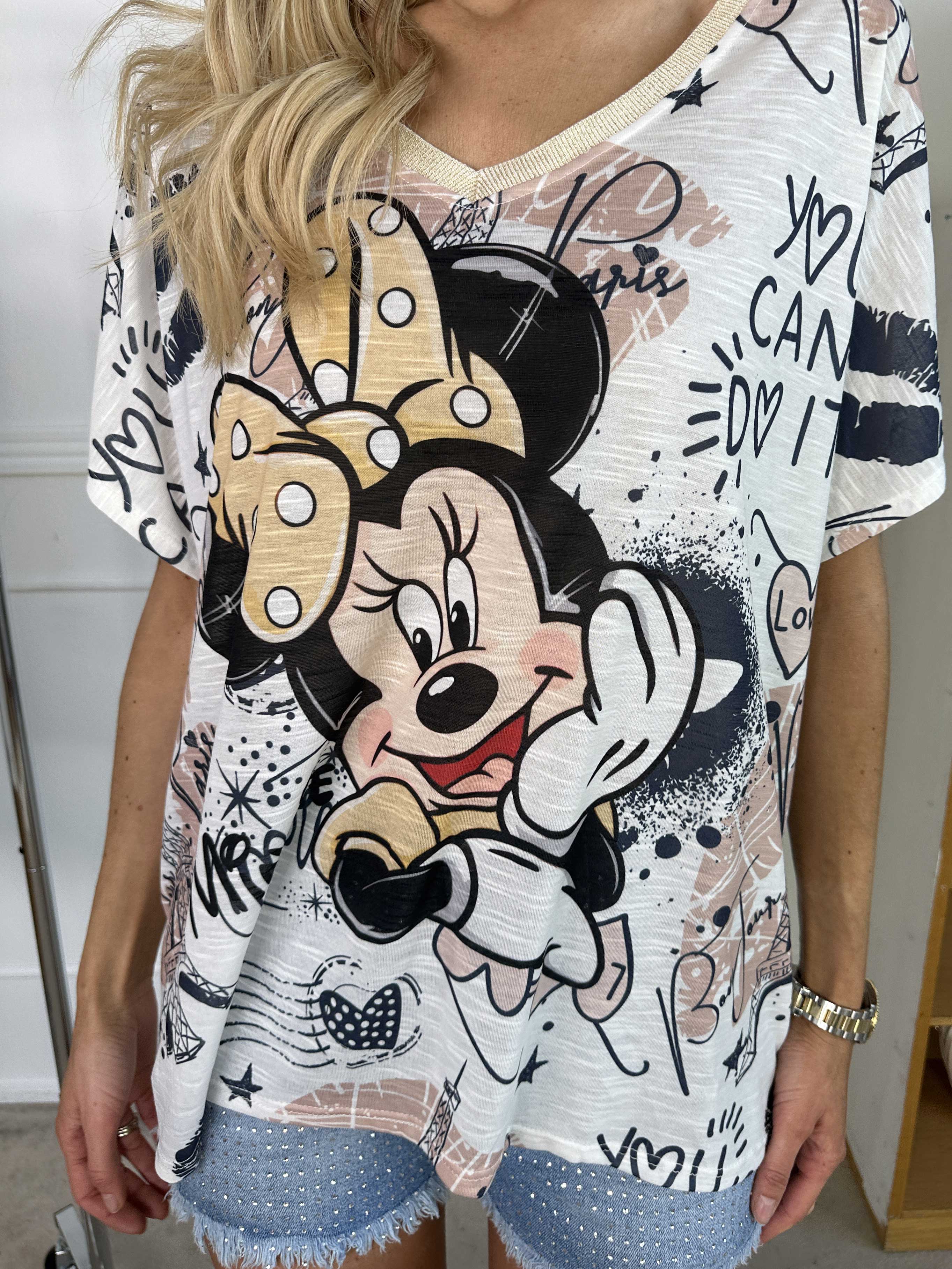 Merle - Vit V-ringad T-shirt med motiv